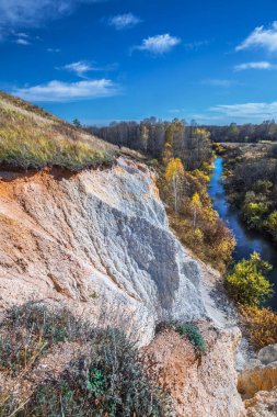Tortul kayaçlar Sipuniha ırmakları antik okyanusun çıktı. Iskitim district, Novosibirsk bölgesi, Batı Sibirya, Rusya Federasyonu
