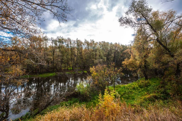 Herfst Landschap Ondiepe Rivier Kanaal Suzun District Novosibirsk Regio West — Stockfoto