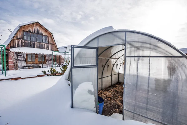 Snow Swept Greenhouse Made Polycarbonate Country Berdsk Novosibirsk Region Western — Stock Photo, Image