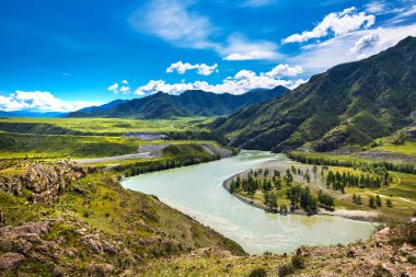 Chui-oozy (nehirler Chuya ve Katun konfluence). Altay 