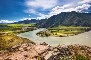 Chui-oozy (nehirler Chuya ve Katun konfluence). Altay 