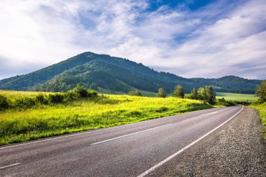 Chuysky yolu. Altay Cumhuriyeti, Güney Sibirya, Rusya Federasyonu