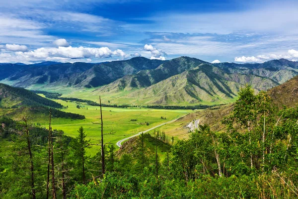 希克 - 塔曼山口。阿尔泰共和国， 俄罗斯 — 图库照片