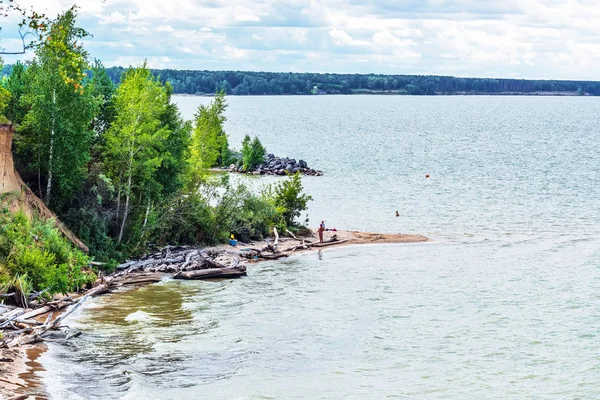 Riposo sul mare di Ob. Berdsk, regione di Novosibirsk, Russia — Foto Stock