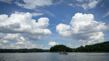 güzel göl manzarası