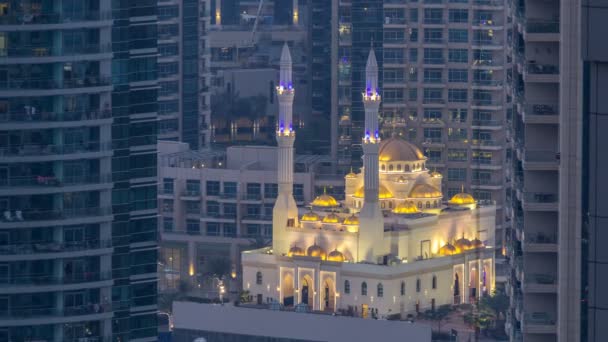 Mesquita Raheem Entre Arranha Céus Dia Para Noite Cronograma Transição — Vídeo de Stock
