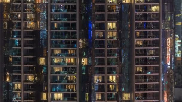 Windows Flera Våningar Byggnad Glas Och Stål Belysning Inuti Och — Stockvideo