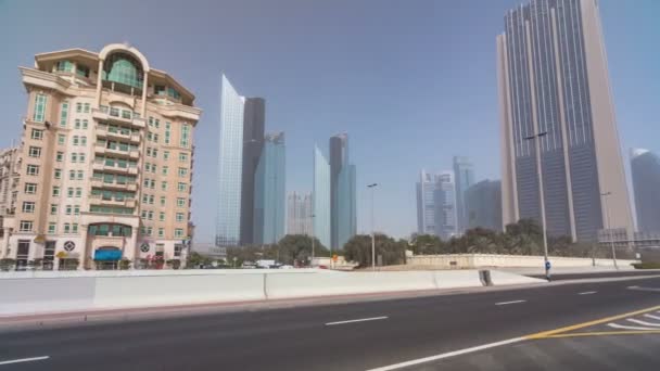 स्काईस्क्रैपर के साथ दुबई वित्तीय केंद्र समयरेखा हाइपरलैप्स — स्टॉक वीडियो
