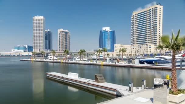 Vista panorámica del timelapse de la bahía de negocios y la zona centro de Dubai — Vídeo de stock