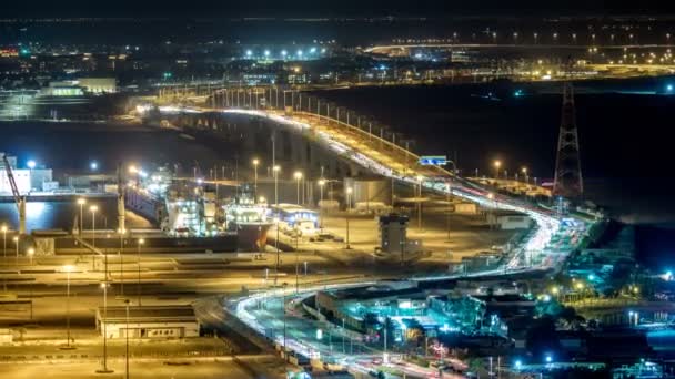 Nuevo puente Sheikh Khalifa en Abu Dhabi noche timelapse, Emiratos Árabes Unidos — Vídeos de Stock