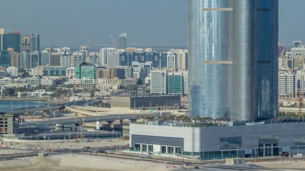 Edificios en la isla Al Reem en Abu Dhabi timelapse desde arriba. — Vídeos de Stock