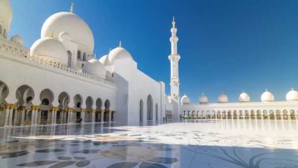 Sheikh Zayed Grand Mosque timelapse hyperlapse i Abu Dhabi, huvudstad i Förenade Arabemiraten — Stockvideo