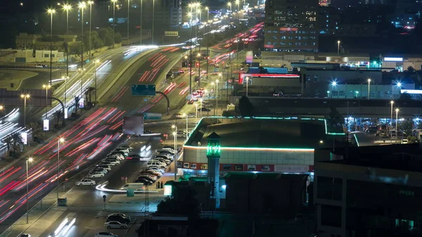 Paisaje Urbano Panorámico Inclinable Ajman Con Tráfico Paso Elevado Carretera —  Fotos de Stock