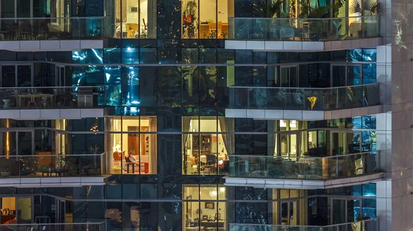 두바이 에미리트 2018 빛나는 Timelapse에서 빌딩의 두바이 마리나 건물의 아파트 — 스톡 사진