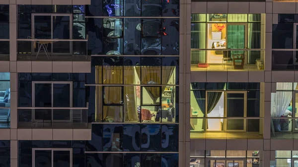 Janelas Brilhantes Arranha Céus Noite Timelapse Vista Edifícios Residenciais Modernos — Fotografia de Stock