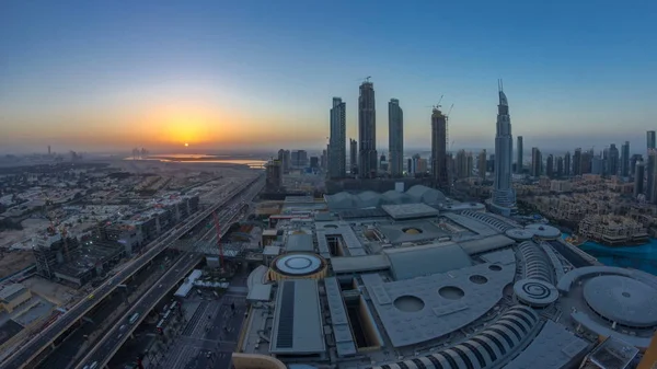 Dubai Centrum Met Sunrise Timelapse Met Moderne Wolkenkrabbers Mall Verkeer — Stockfoto
