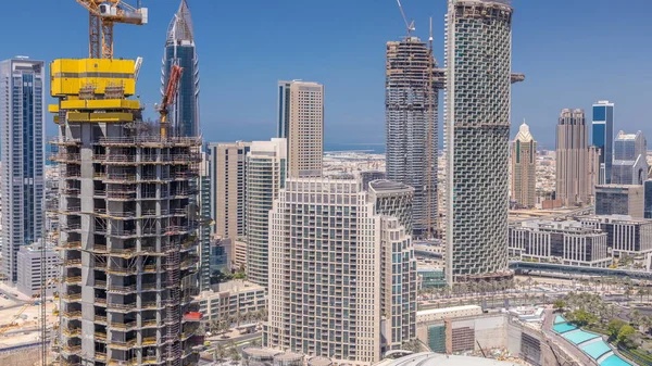 Dubai Centro Cidade Dia Ensolarado Timelapse Luxuosos Edifícios Modernos Canteiro — Fotografia de Stock