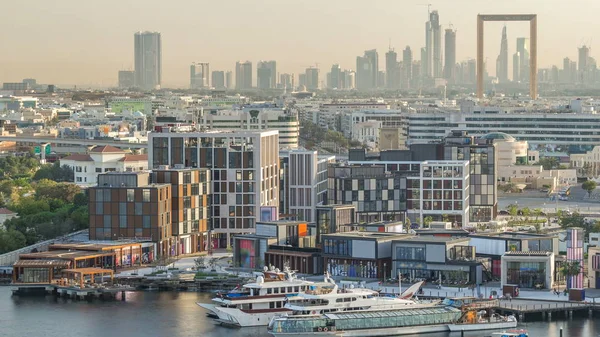 Dubai Creek Landscape Timelapse Boats Yachts Modern Buildings Downtown Skyscrapers — Stock Photo, Image