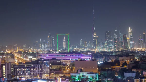 Dubai Creek Krajobraz Nocy Timelapse Łodzi Jachtów Oraz Nowoczesne Budynki — Zdjęcie stockowe