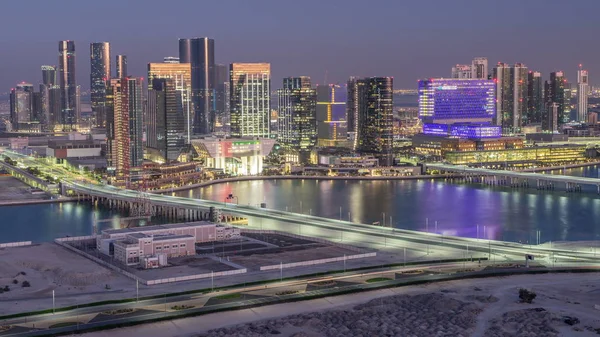 Flygfoto Abu Dhabi Centrum Från Ovan Dag Till Natt Övergång — Stockfoto