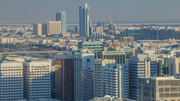 Lotnicza Panorama Centrum Abu Dhabi Góry Timelapse Przed Zachodem Słońca — Zdjęcie stockowe