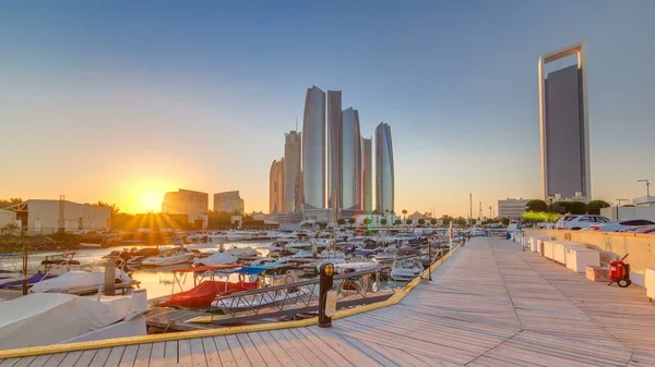 Bateen Marina Abu Dhabi Sunset Timelapse Boats Modern Skyscrapers Background — Stock Photo, Image