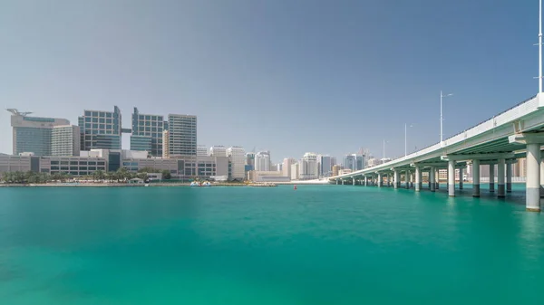 Modern Buildings Abu Dhabi Skyline Timelapse Hyperlapse Mall Beach View — Stock Photo, Image