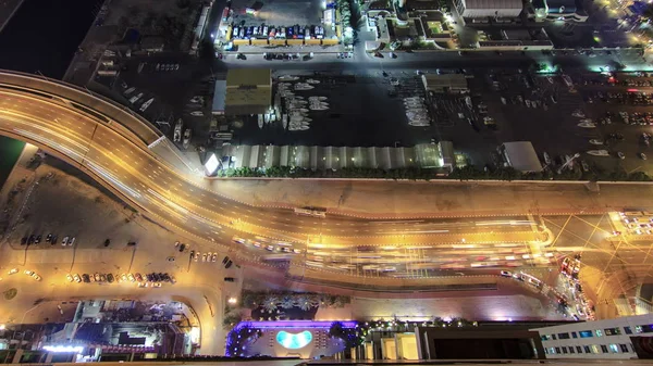 Parkoló Közúti Forgalom Éjszakai Timelapse Felhőkarcoló Marriott Hotel Kikötőből Dubai — Stock Fotó