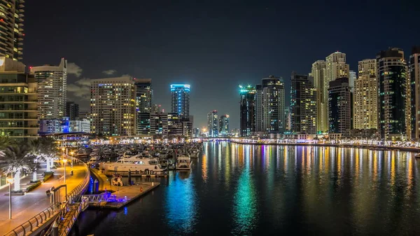 Beautiful Night View Bridge Dubai Marina Towers Blinking Lights Reflected — Stock Photo, Image