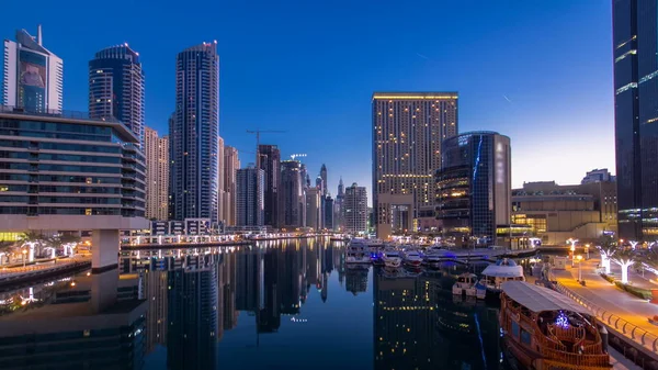 Vew Dubai Marina Argine Con Torri Yacht Ponte Dubai Notte — Foto Stock