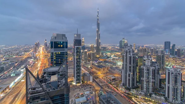 Prachtige Panoramische Skyline Van Dubai Dag Naar Nacht Overgang Timelapse — Stockfoto