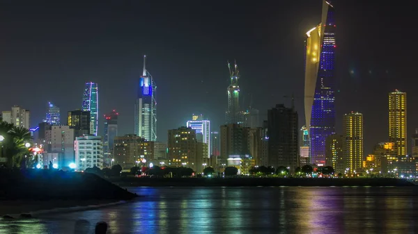 Skyline Com Arranha Céus Noite Timelapse Centro Cidade Kuwait Iluminado — Fotografia de Stock