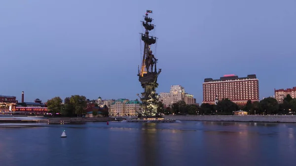 Panoramisch Uitzicht Het Monument Aan Russische Keizer Peter Grote Achtergrond — Stockfoto