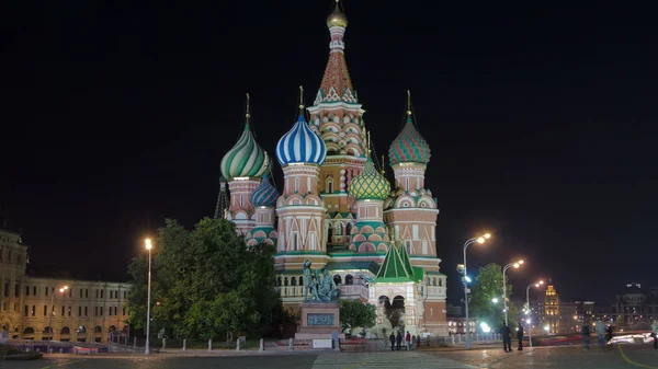 Basils 大教堂和纪念碑米宁和波扎尔斯基在晚上从红色正方形 Timelapse Hyperlapse 在莫斯科 俄国4K — 图库照片