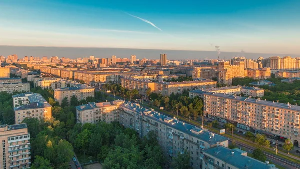 Moscú Ciudad Bañada Por Sol Amarillo Amanecer Timelapse Vida Selva —  Fotos de Stock