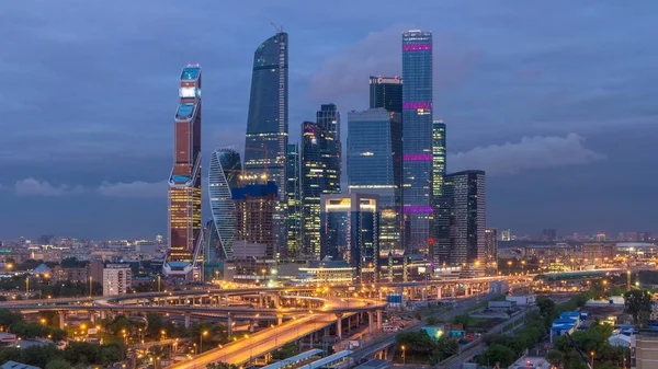 Üzleti Komplex Felhőkarcolók Moszkva Város Légi Nap Éjjel Átmenet Timelapse — Stock Fotó