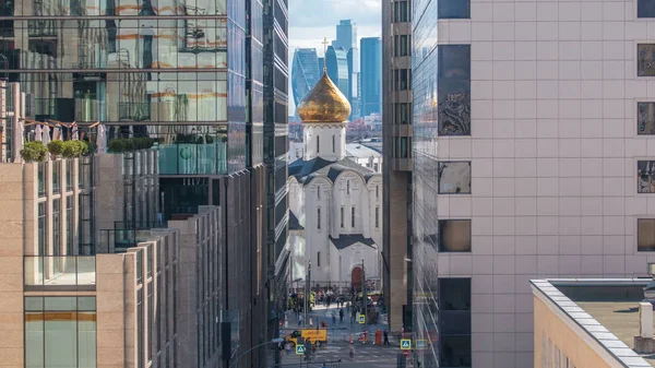 Temple Saint Nicolas Timelapse Tverskaya Zastava Entre Les Immeubles Bureaux — Photo