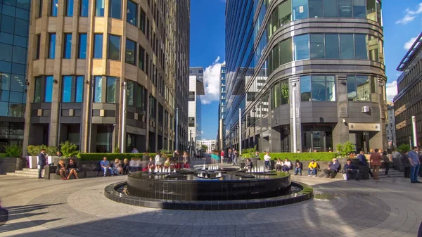 Fonte Hyperlapse Timelapse Praça Branca Perto Centro Escritório Localizado Coração — Fotografia de Stock