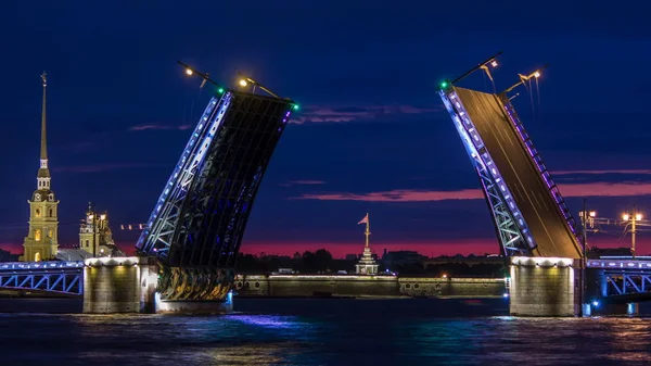 Klasický Symbol Petrohradu White Nights Romantický Výhled Otevřené Timelapse Palác — Stock fotografie