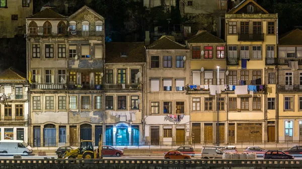 Embankment Case Tradizionali Pittoresche Nel Vecchio Vintage Turistico Quartiere Ribeira — Foto Stock