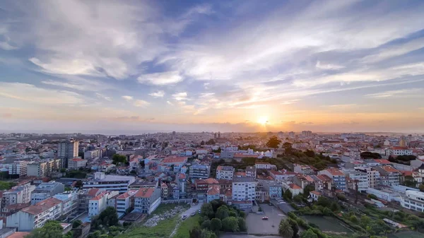 Panorámás Kilátással Porto Háztetők Óváros Egy Meleg Tavaszi Napon Timelapse — Stock Fotó