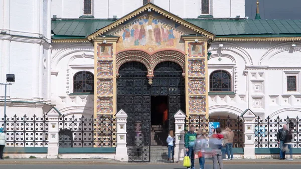 Yaroslavl Rusia Entrada Iglesia Elías Profeta Ilia Prorok Yaroslavl Timelapse — Foto de Stock
