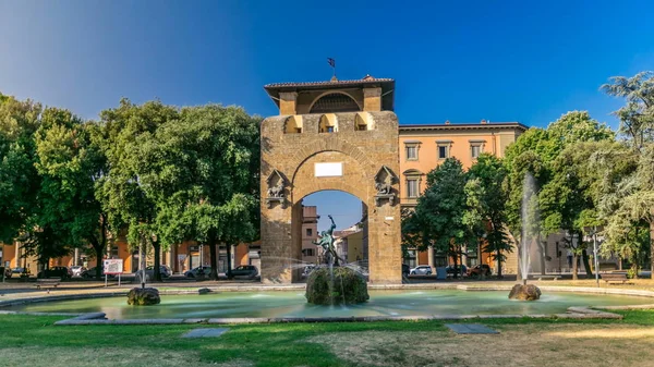 Porta San Gallo Med Fontän Timelapse Piazza Della Liberta Populär — Stockfoto