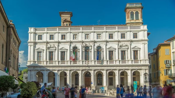 Piazza Vecchia Una Città Italiana Bergamo Timelapse Biblioteca Fontana Edifici — Foto Stock