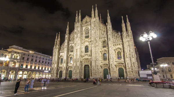 Миланский Собор Освещенный Ночью Является Готической Соборной Церковью Милана Италия — стоковое фото
