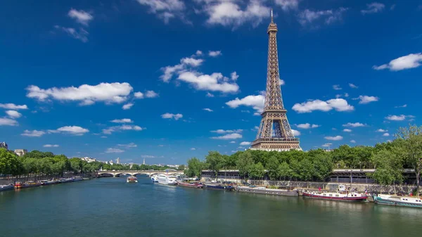 Eiffel Tower Timelapse Hyperlapse Bir Hakeim Bridge River Seine Paris — Stock Photo, Image