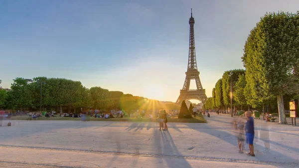 Torre Eiffel Vista Champ Mars Pôr Sol Timelapse Paris França — Fotografia de Stock