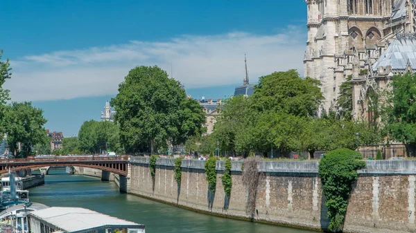 Sena Com Ponte Dupla Notre Dame Paris Timelapse Dos Símbolos — Fotografia de Stock