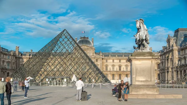 Louis Xiv Statue Louvre Museum Timelapse Paris France One World — Stock Photo, Image