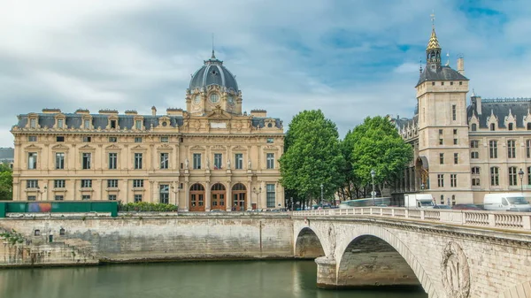 Schloss Conciergerie Und Handelsgericht Von Paris Zeitraffer Ehemaliger Königlicher Palast — Stockfoto